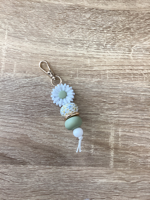 Keyring - Daisy Speckled with flower print bead