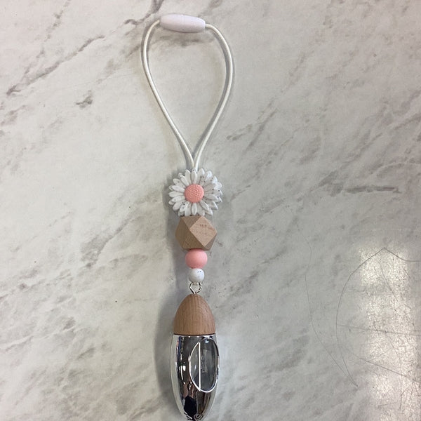 Hanging Car diffuser With White Flower