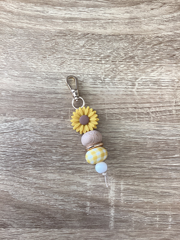 Keyring - Diasy Yellow with Checker Bead