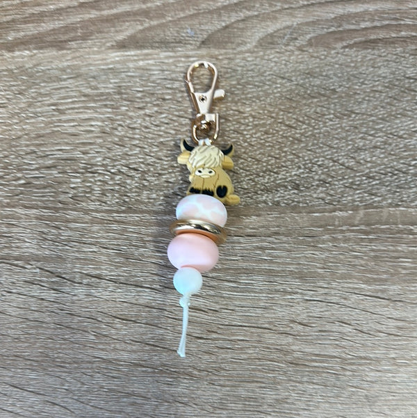 Keyring - Highland Cow Tan and Pink