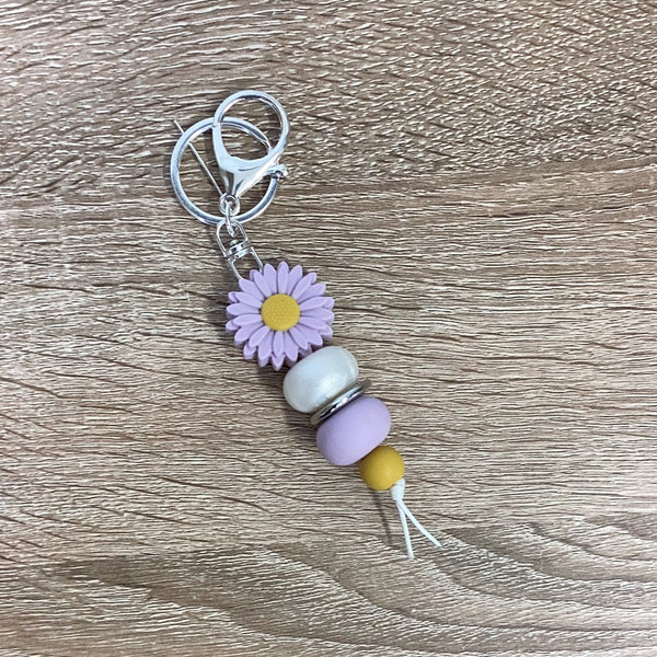 Keyring - Daisy Purple with Pearl white