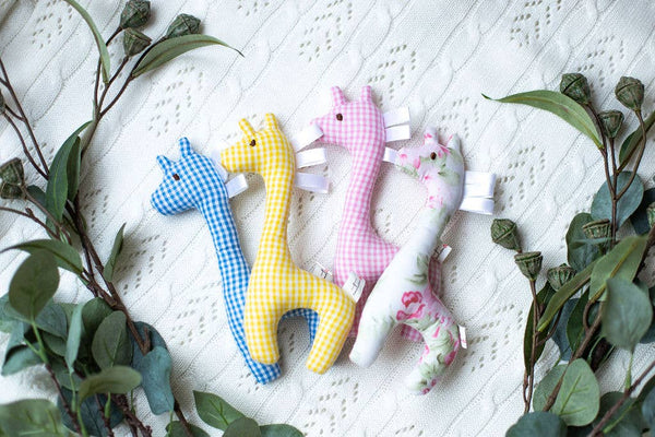 Giraffe Rattles