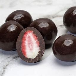 Dark Chocolate Freeze Dried Strawberries - TLUXAU