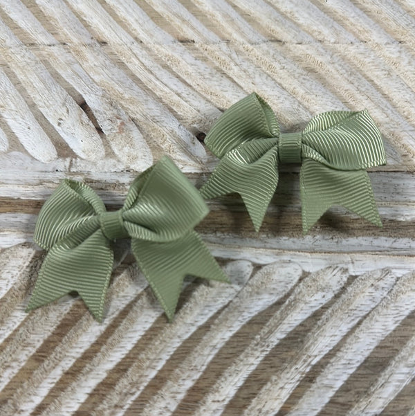 Bow Clip - Green (2)