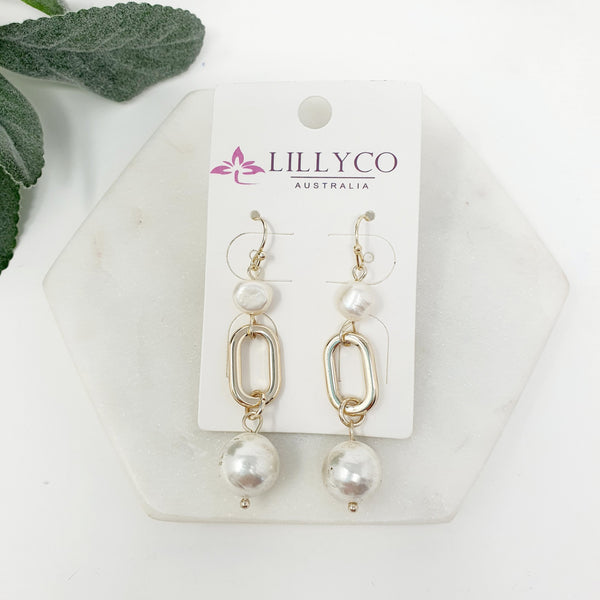 OVAL DROP PEARL EARRING